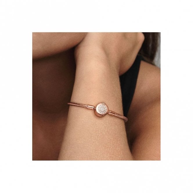 Moments Rose Sparkling Crown O Snake Chain Bracelet, 23cm