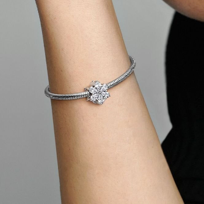 Sparkling Herbarium Cluster Charms