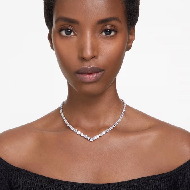 Mesmera Necklace with Mixed-Cut White Crystal in Rhodium Silver