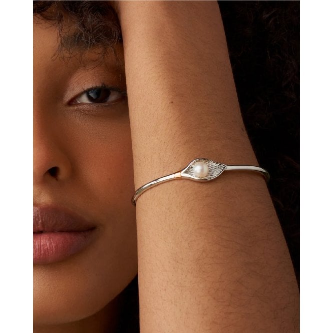 Nature's Wonder Silver Oyster Shell Banglet