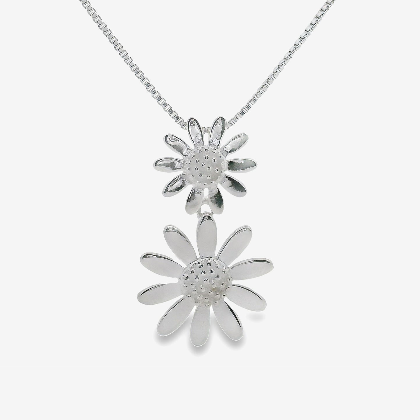 Silver Double Daisy Pendant Necklace