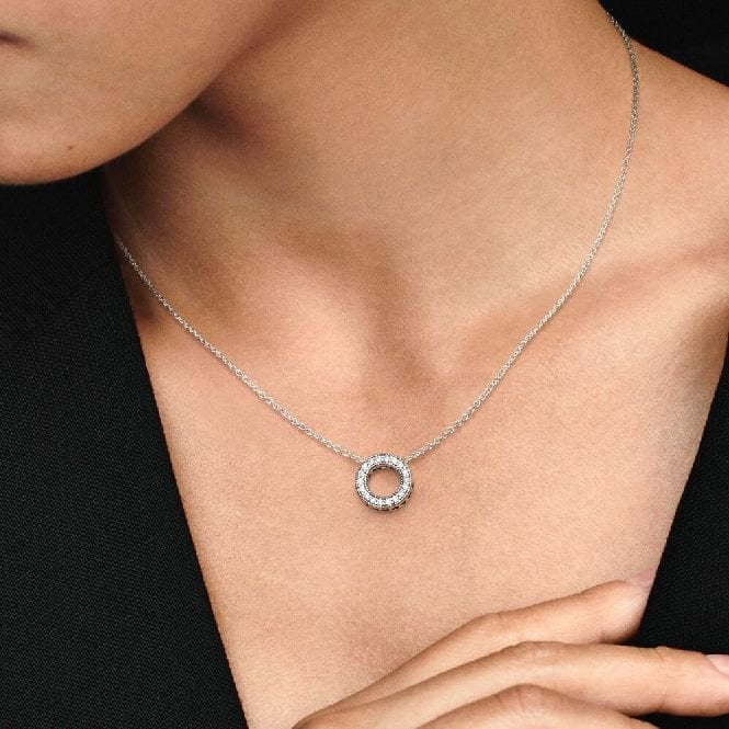 Logo Pave Circle Collier Necklace, 45cm