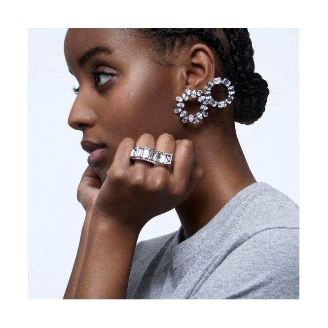 Millenia Earrings with White Circle Crystal in Rhodium Silver