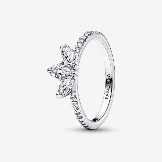 Sparkling Herbarium Cluster Ring, Size 52