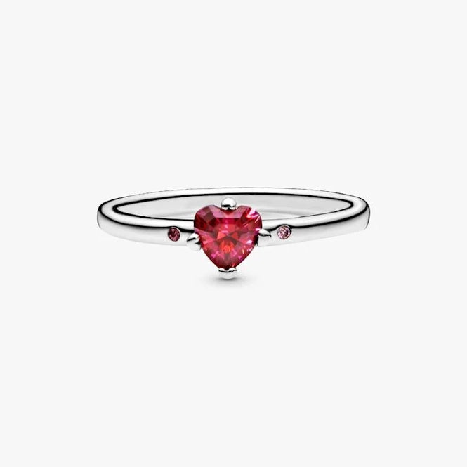 Sparkling Red Heart Ring, Size 48