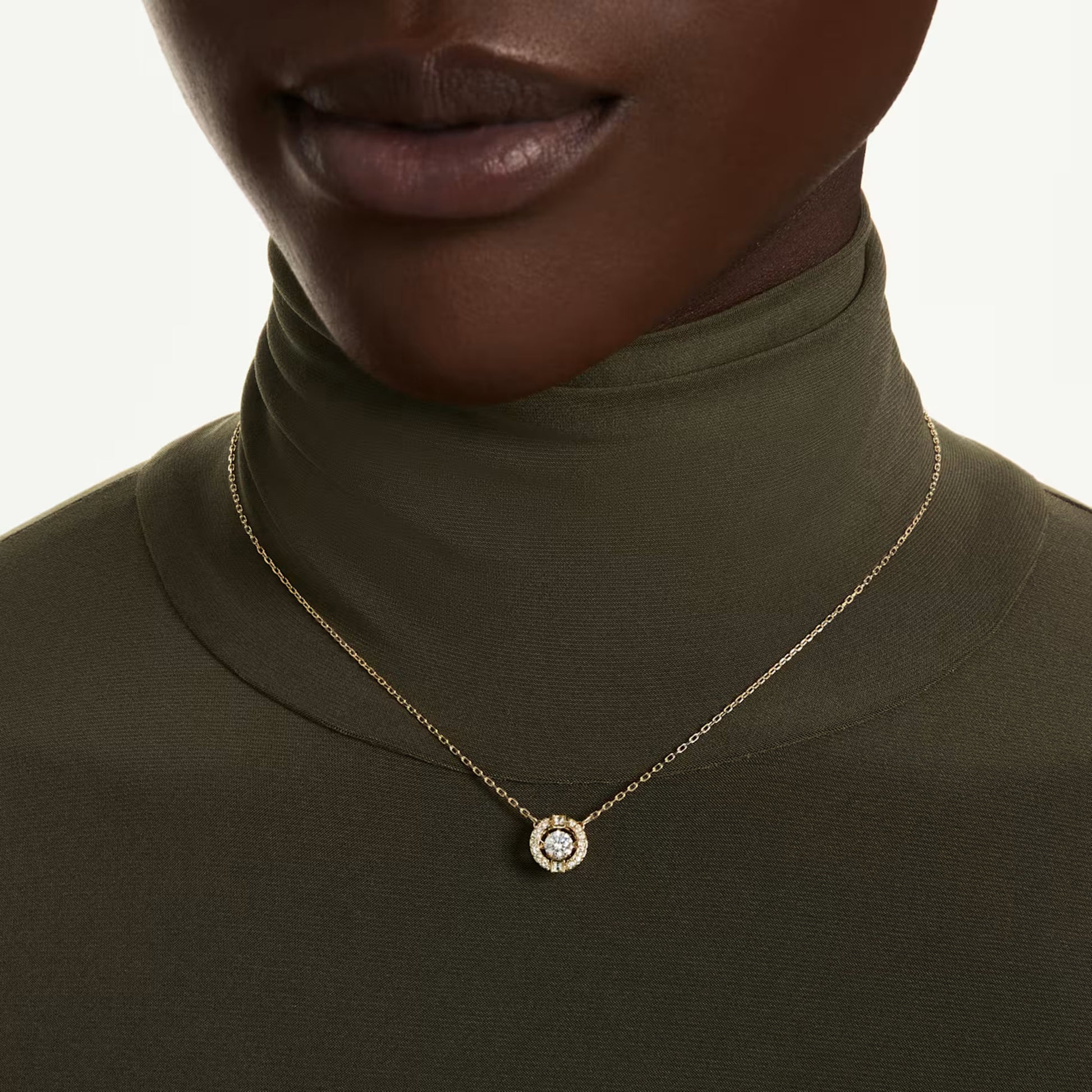 Swarovski Una Angelic Halo Pendant Necklace with Round Cut White Crystal in 18ct Yellow Gold Finish
