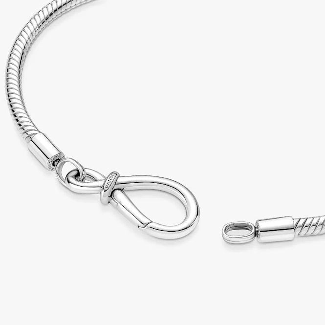 Pandora Moments Infinity Knot Snake Chain Bracelet, 21cm