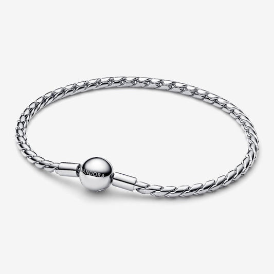 Moments Round Clasp Wing Chain Bracelet, 23cm