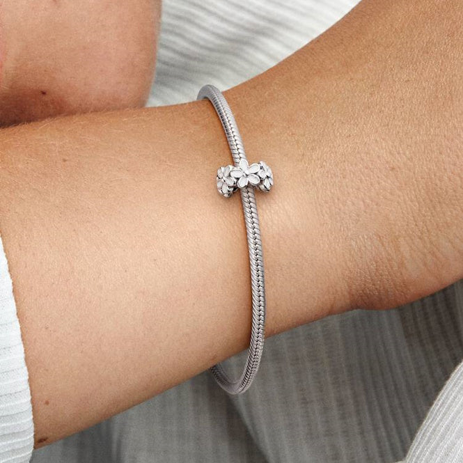 Darling Daisies Spacer Charms