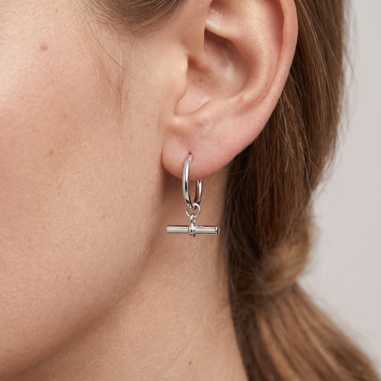 Grace & Co Silver T-Bar Hoop Earrings