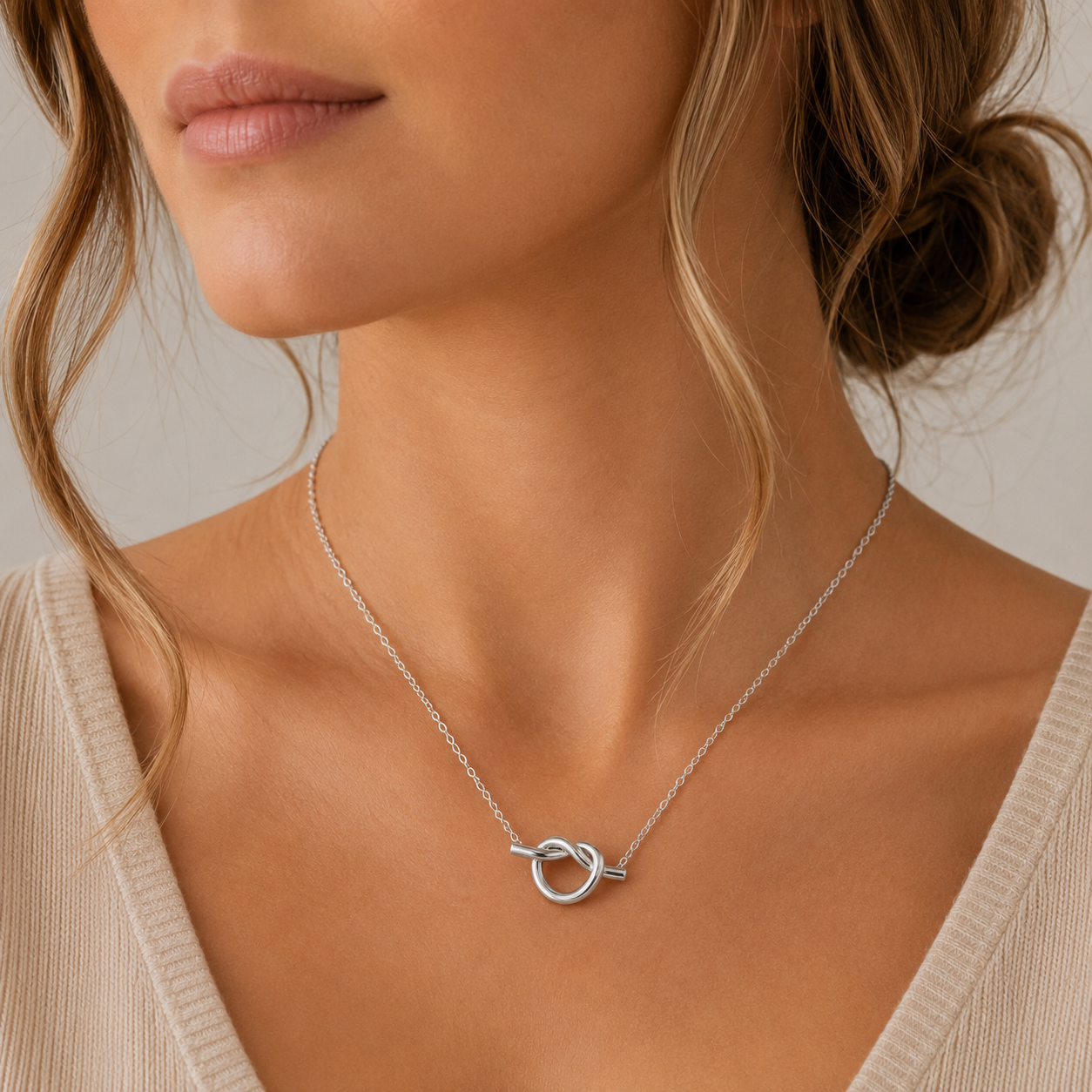 Grace & Co Silver Open Love Knot Necklace