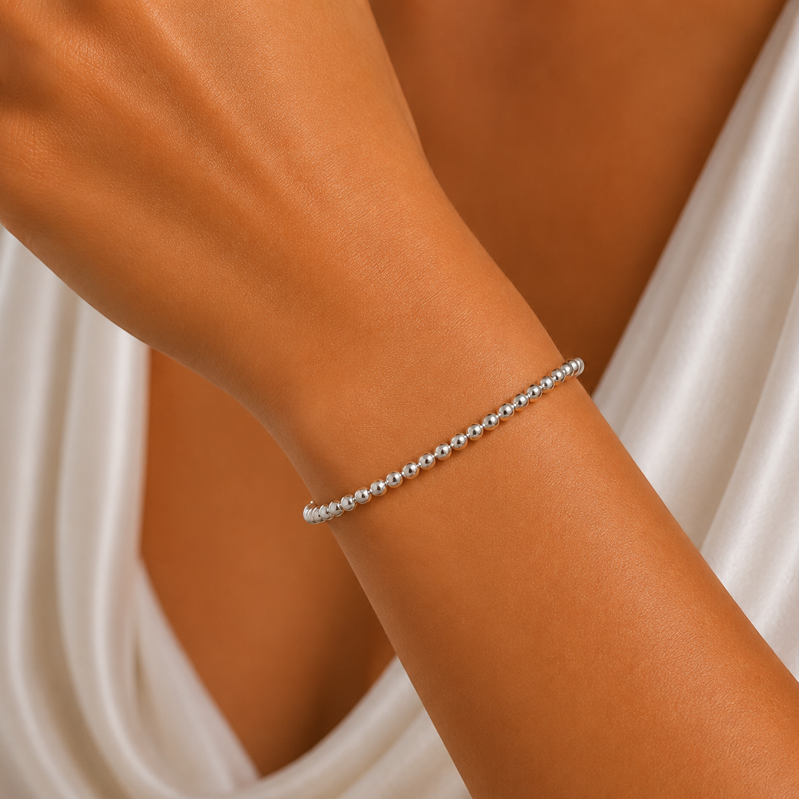 Silver Ball Elastic Bracelet, 18cm