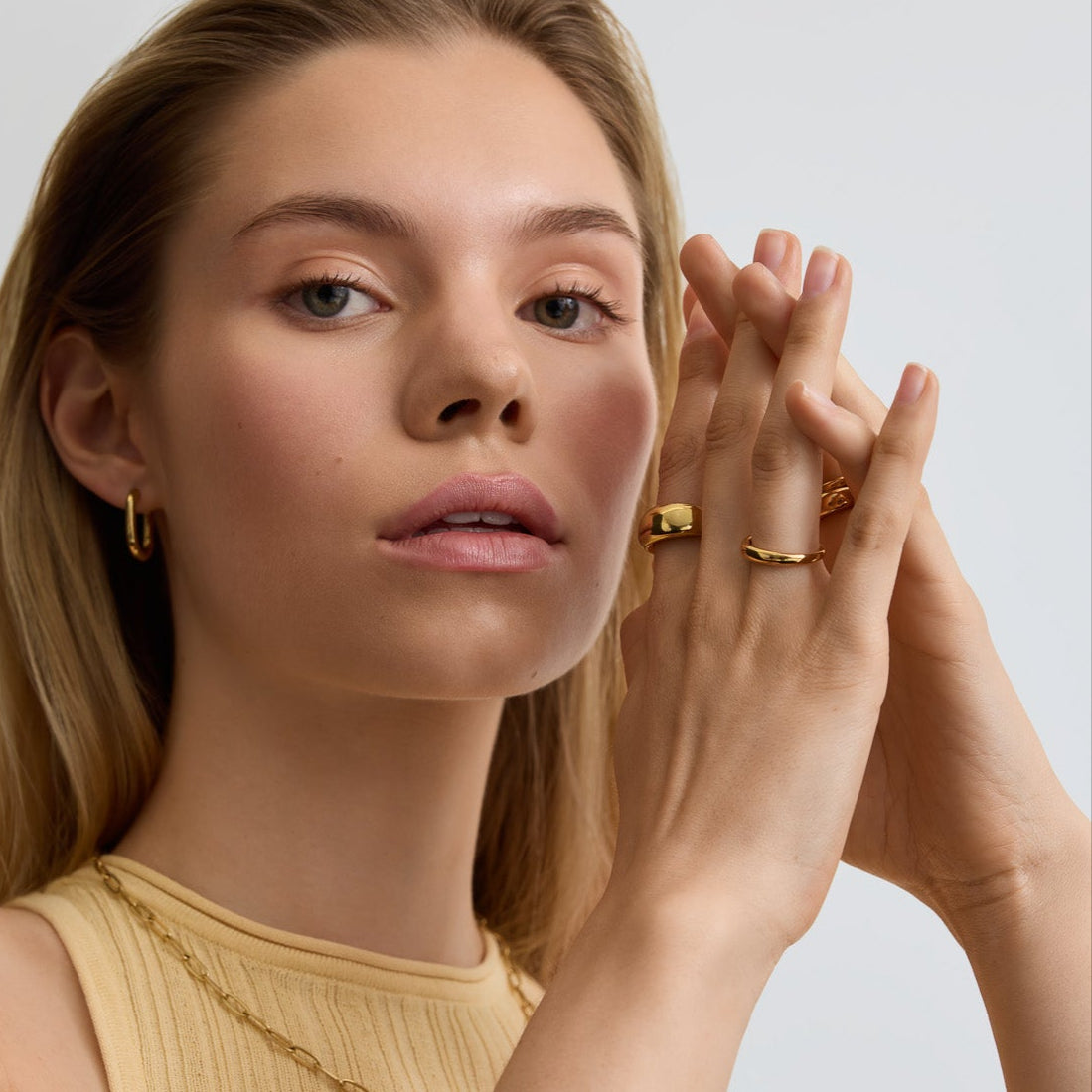 D.LOUISE Gold Dome Ring
