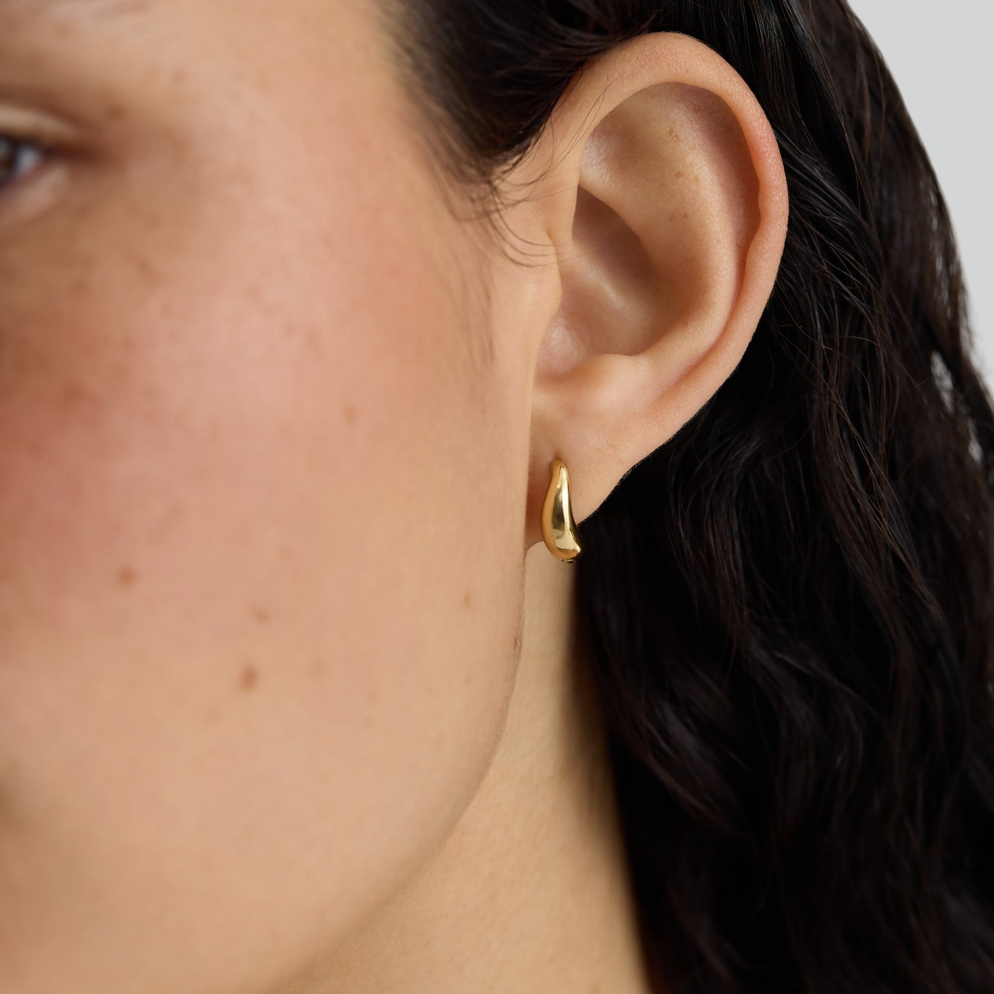 D.Louise Gold Wave Huggie Hoop Earrings