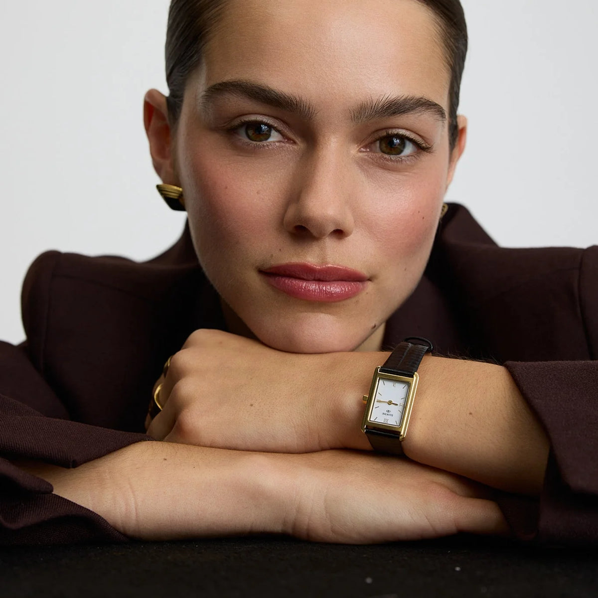 D.LOUISE Classic Leather Rectangle Watch