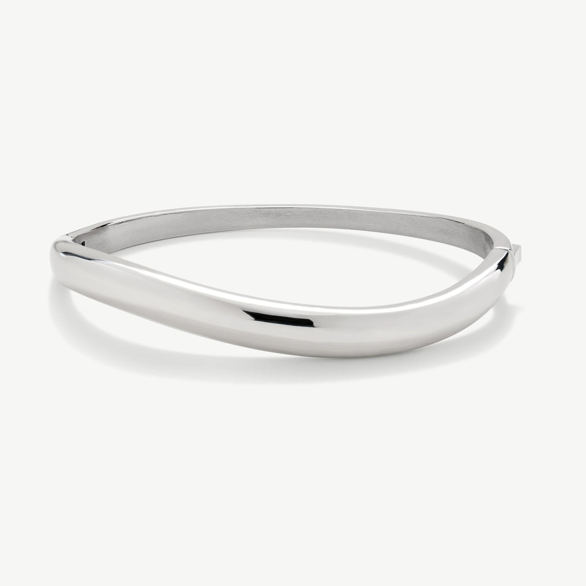 D.LOUISE Silver Classic Wave Bangle
