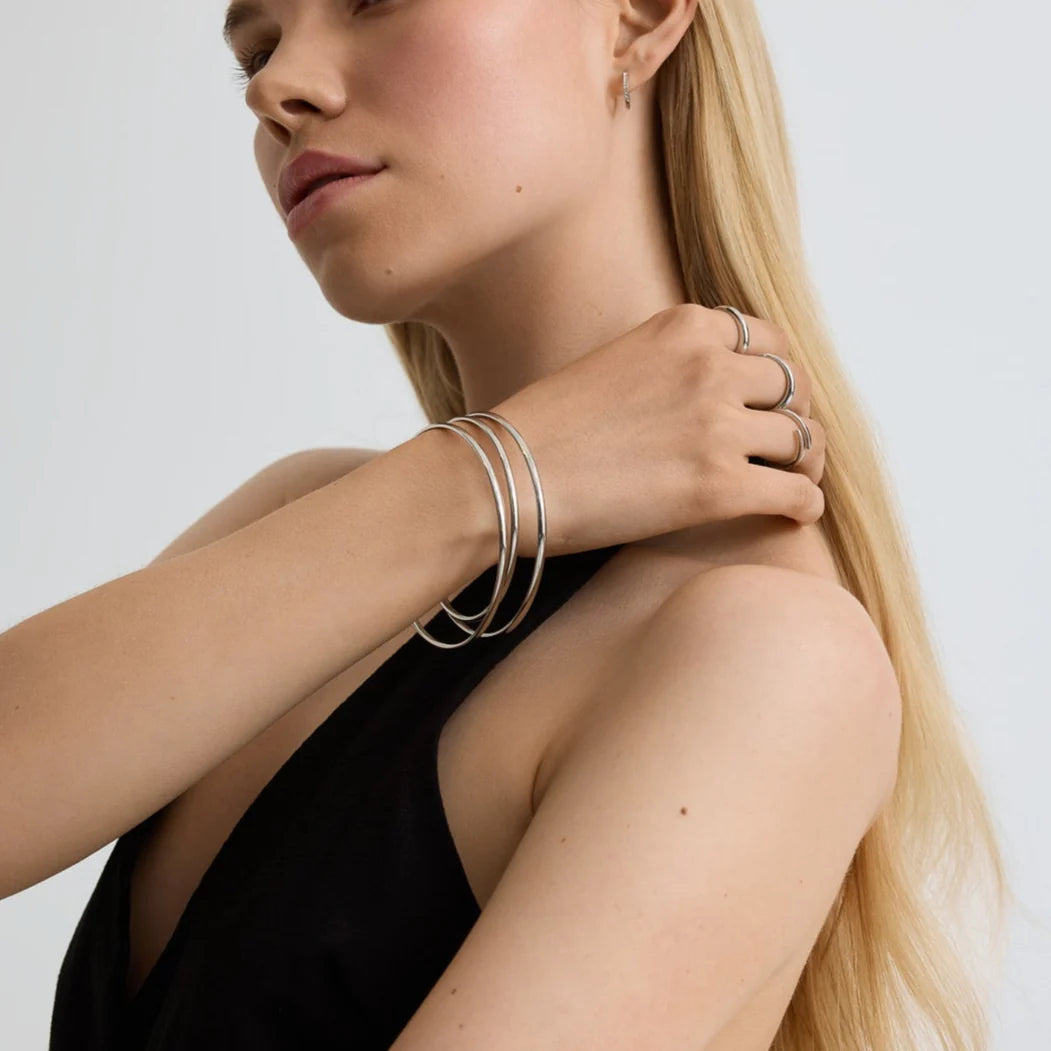 D.LOUISE Silver Classic Bangle