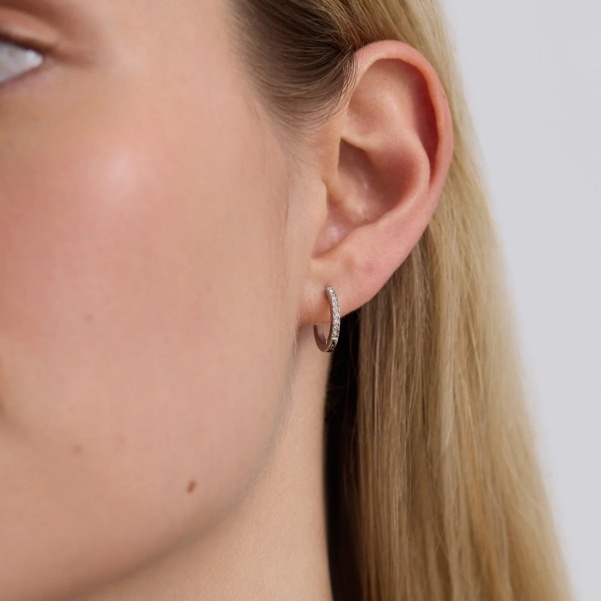 D.LOUISE Silver Tennis Huggie Hoop Earrings
